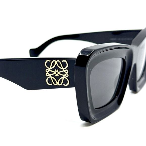 NEW!!! LOEWE Sunglasses LW40145F 01A Authentic - Picture 8 of 13